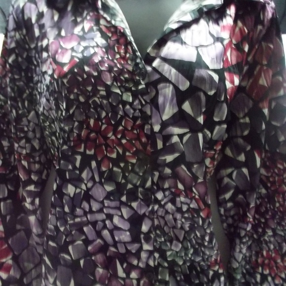 Dressbarn Multi Color Blouse Sz. Large - Picture 3 of 5